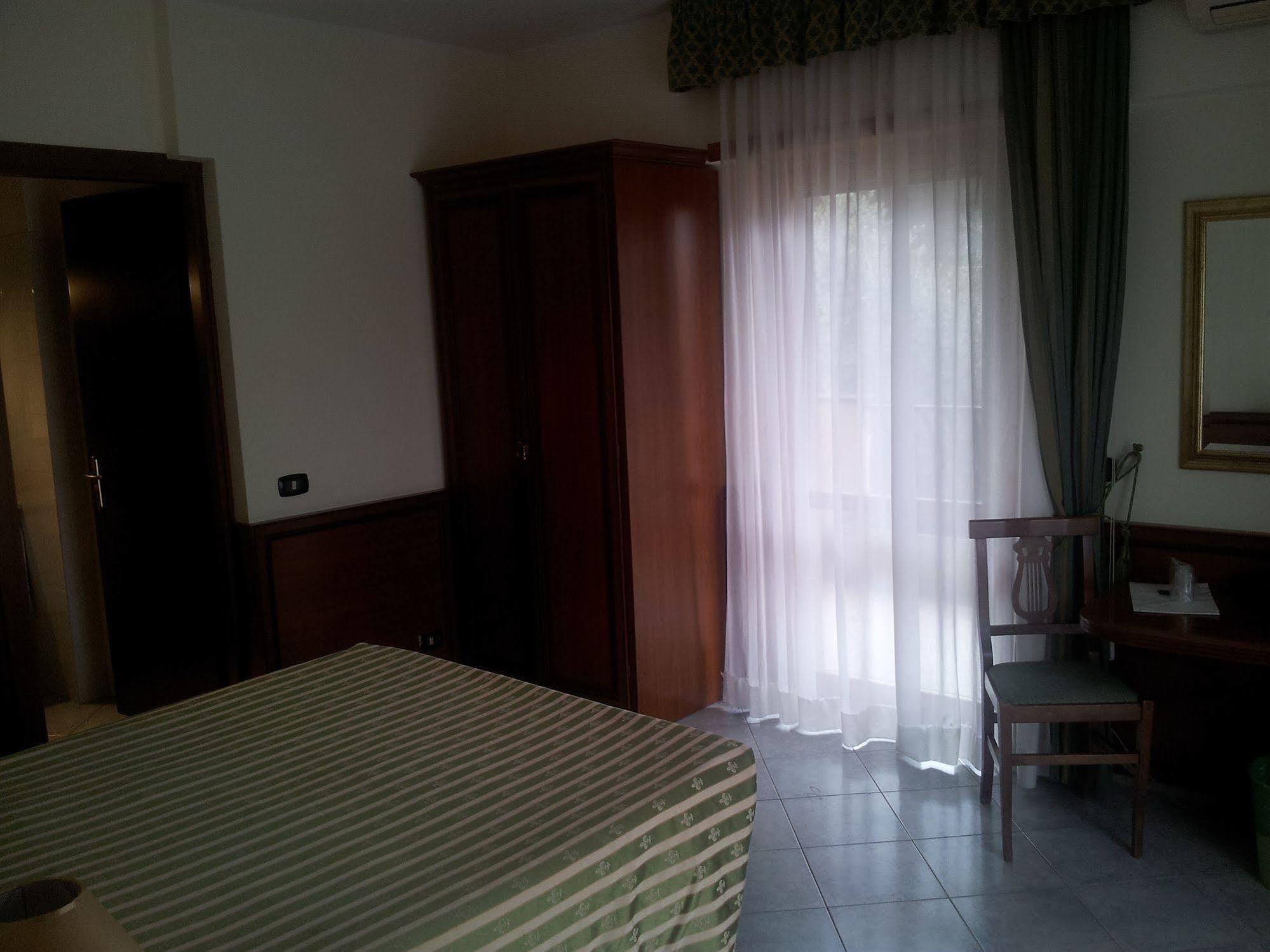 Hotel Octavia Rome Luaran gambar